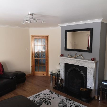 Large Private 3 Bed Bungalow Βίλα Stornoway  Εξωτερικό φωτογραφία