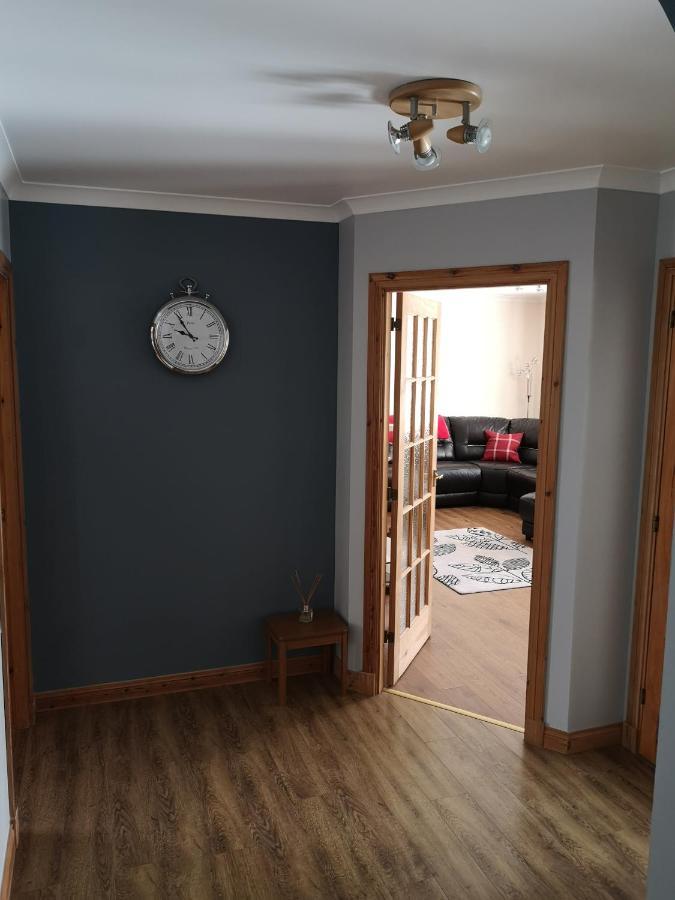 Large Private 3 Bed Bungalow Βίλα Stornoway  Εξωτερικό φωτογραφία