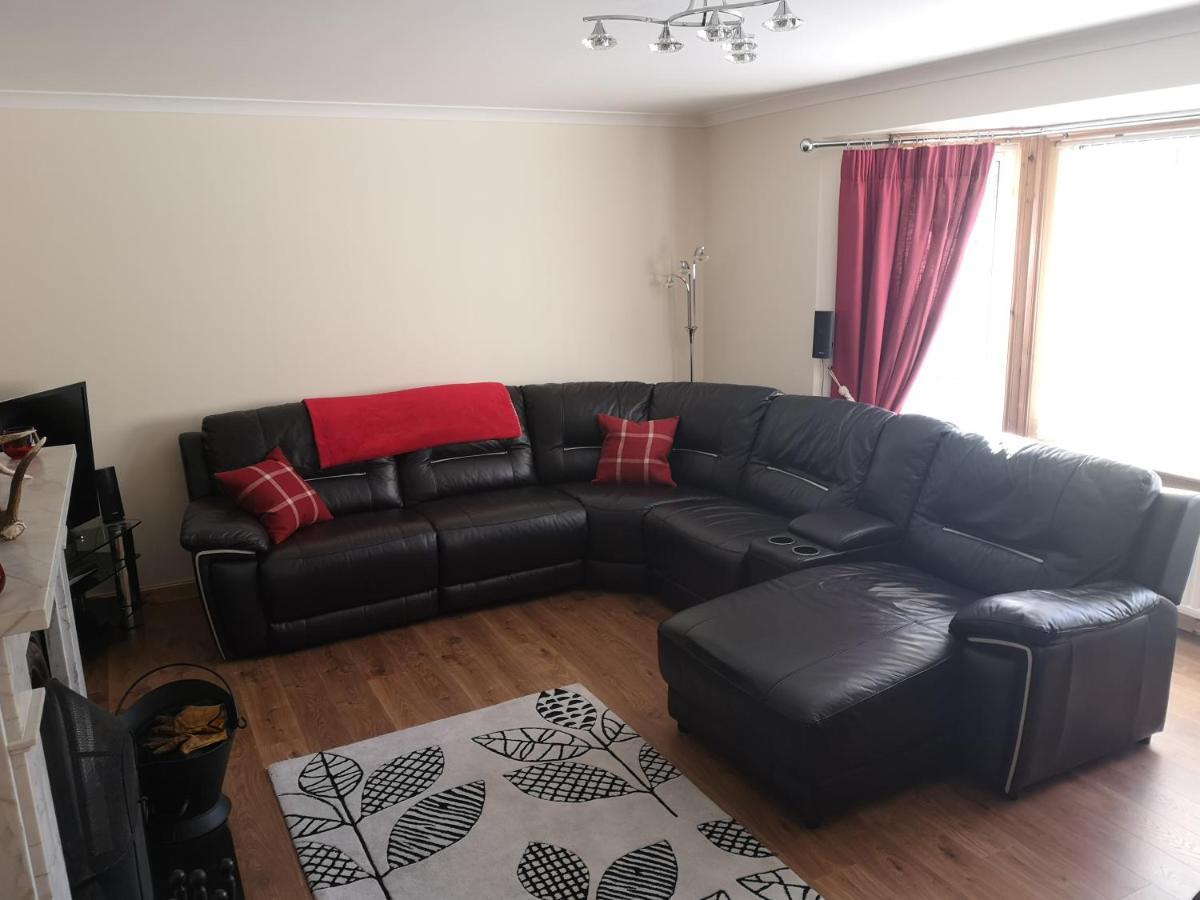 Large Private 3 Bed Bungalow Βίλα Stornoway  Εξωτερικό φωτογραφία