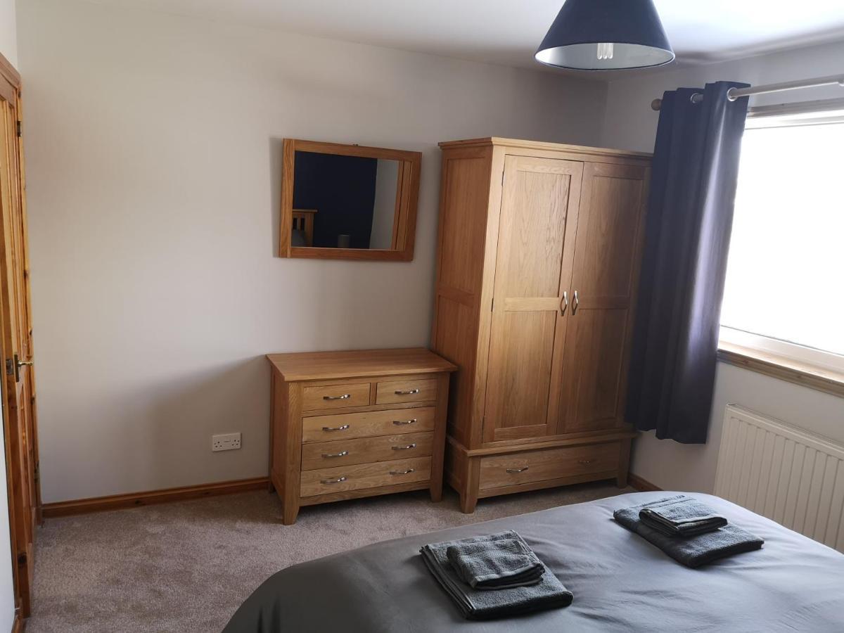Large Private 3 Bed Bungalow Βίλα Stornoway  Εξωτερικό φωτογραφία